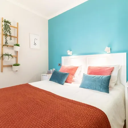 Flatguest Portugal - Sea View - No Pool Daire